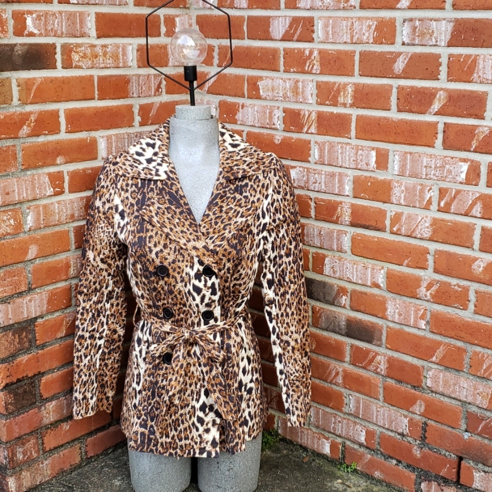 Leopard 🐆 Print Duster Short Trench Coat